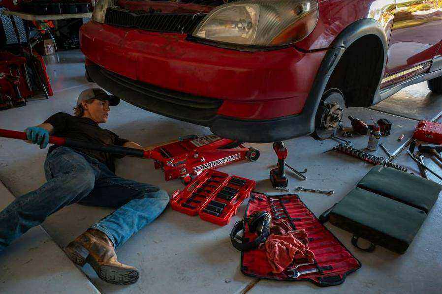 Fleet maintenance image 2